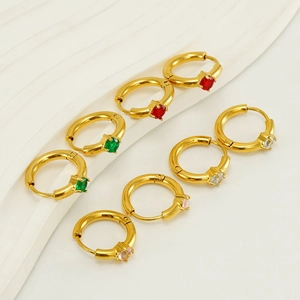 Boucles d'oreilles huggies en acier plaqué or 18K avec zircons ronds colorés