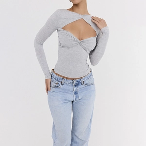 T-Shirt Sexy À Manches Longues Pour Femmes Nœud Torsadé Découpe Coupe Slim Polyester Streetwear Gris Top