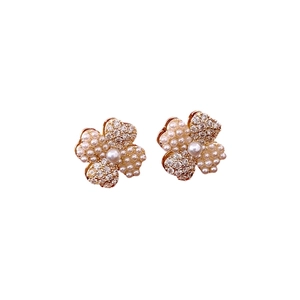 14K gold plated flower stud earrings with elegant pearls and sparkling zircons