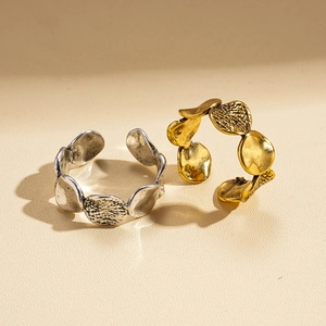 Minimalistische geometrische offene Ringe in Vintage-Gold- und Silberoptik