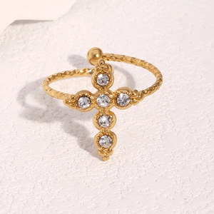 Bague ajustable en acier inoxydable plaqué or 18k avec croix sertie de zircons