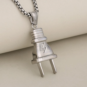 Hip hop punk style stainless steel electric plug pendant with engraved lightning on box chain
