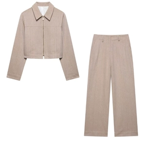 Dames Kort Jasje Met Rits En Broek Met Wijde Pijpen Haver Textuur Chic Streetwear Outfits