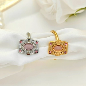 Retro geometric stainless steel rings with pink cat eye stone and crystals in gold and silver