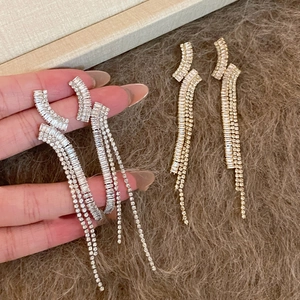Boucles D'oreilles Longues À Pampilles Géométriques En Zircon Base En Cuivre Avec Tige En Argent 925 Vintage Élégantes Femmes