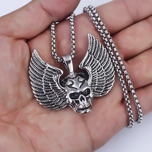 Retro zilveren gothic punk schedel met vleugels hanger ketting voor heren van staal