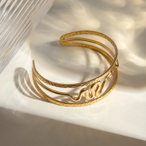 18k gold plated stainless steel wavy snake cuff bracelet with hammered texture finish