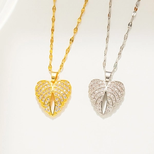 Fashion Rhinestone Heart Angel Wings Pendant Necklace For Women Titanium Steel Copper Elegant Jewelry Mother's Day Gift