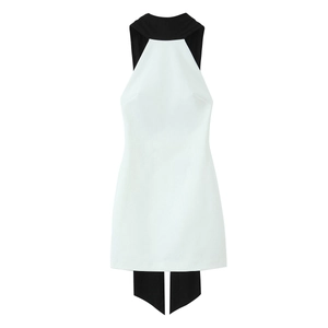 Vestito Mini Halter Nero E Bianco Color Block Schiena Scoperta Elegante Vestibilità Aderente Senza Maniche Poliestere