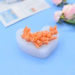 Flower lace heart silicone mold for chocolate fondant and DIY aromatherapy plaster crafts