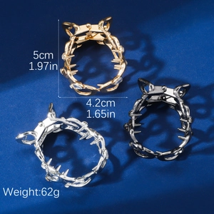 Detailed size chart for small chain-style metal hair claws in gold, silver, and grey