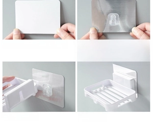 Step-by-step wall-mounted installation guide for the white plastic drainage soap dish