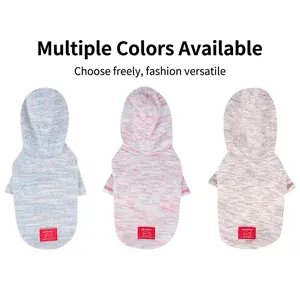 Trois couleurs de sweats à capuche en polaire corail pour petits chiens en bleu et rose