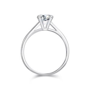 Classic S925 sterling silver solitaire ring with round brilliant moissanite stone