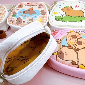 Süße Capybara Umhängetasche für Kinder mit doppelseitigem Cartoon-Print und Gurt