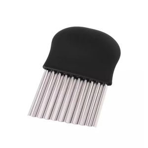 Stainless steel wavy crinkle cutter with black handle for potato slices and fries