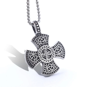 Vintage Celtic cross knot pendant in silver stainless steel with matching link chain