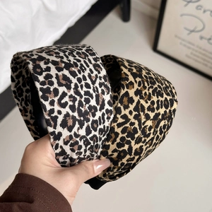 Stylish leopard print wide headband set in white and brown fabric for women