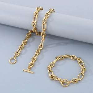 Poliertes Gold 304 Edelstahlkette Halskette und Armband Set mit OT-Knebelverschluss