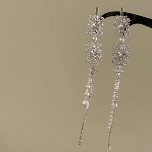 Alloy Rhinestone Artificial Pearl Hair Clip With Long Tassel Vintage Court Style Exquisite Elegant Geometric Side Clip For Women