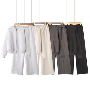 Casual two-piece fleece hoodie and wide-leg sweatpants set in four classic colors