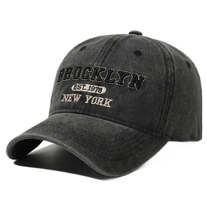 Casquette vintage en coton délavé avec broderie Brooklyn et sangle réglable