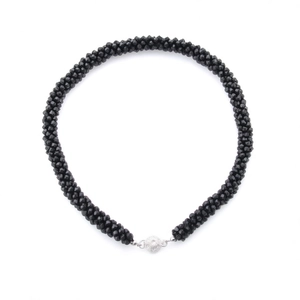 Elegant beaded necklace with black faceted stones and a sparkling rhinestone magnetic clasp