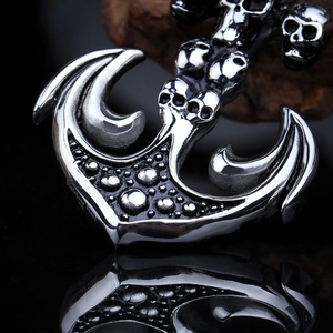Silver skull anchor pendant in 316L stainless steel for men with punk style design