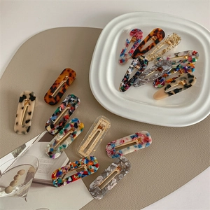 French vintage acetate hair clip set with marble patterns and gold metal base
