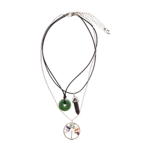 Ensemble de colliers bohèmes à trois rangs avec pendentif beignet vert et arbre de vie