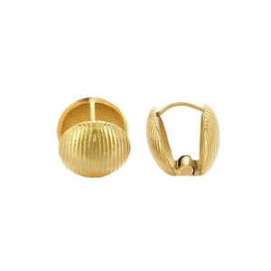 Minimalist gold shell texture round hoop earrings in high-quality stainless steel