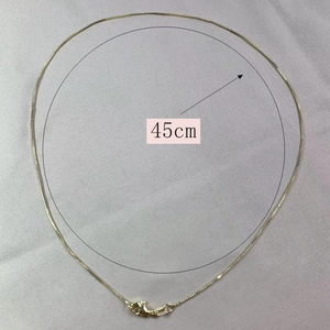 Detailansicht der 45 cm langen 18K vergoldeten Venezianerkette mit Längenmaßangabe
