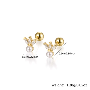 Detailed view of 925 silver crown earrings with pearls and dimensions measurement