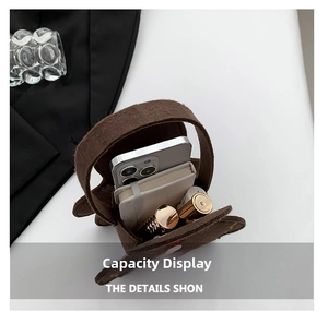 Aperçu de la capacité du sac en feutre marron avec oreilles pour mobile et cosmétiques
