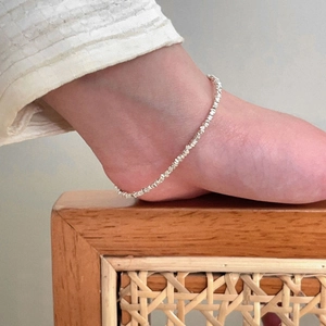 S925 sterling silver crushed silver style anklet for women with irregular shiny beads