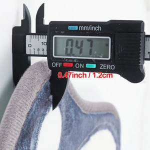 3D coral velvet bathroom mat in grey with a thickness measurement of 0.47 inch