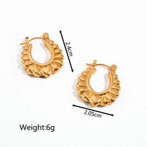 Orecchini vintage a U in acciaio inossidabile placcati oro 18K con texture cuore e conchiglia