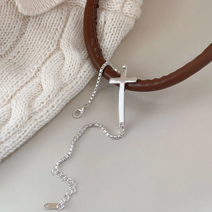 Minimalist S925 sterling silver cross pendant necklace with box chain and adjustable clasp