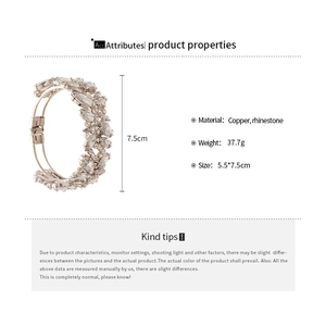 Detaillierte Größe und Gewicht für das luxuriöse vergoldete Strass Schmetterling Armband