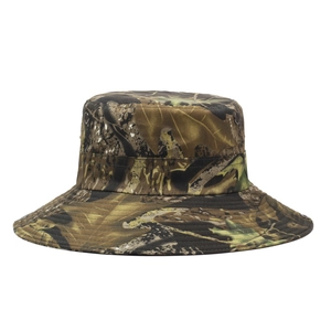 Men's camouflage wide brim sun hat for outdoor fishing and hiking with breathable eyelets