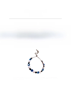 Detail showing the adjustable length and high-quality alloy material of the rhinestone bracelet