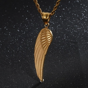 Hip hop style gold wing pendant necklace with thick rope chain in polished stainless steel