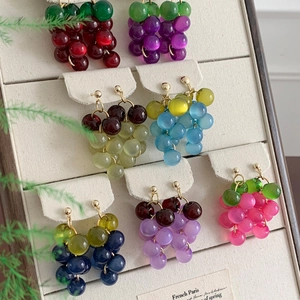 Pastoral Resin Grape Stud Earrings For Women Sweet Forest Style Fruit Shaped Resin Beads Earrings With Silver Earring Post