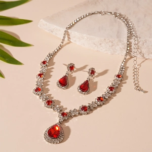 Vintage Water Drop Jewelry Alloy Rhinestone Teardrop Necklace And Earrings Palace Style Elegant Accessories For Women