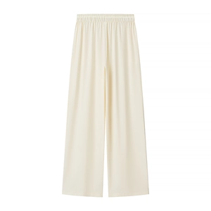 Vista dettagliata dei pantaloni in maglia color crema a gamba larga con vita elastica