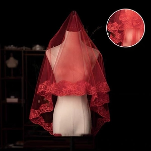 Three-meter single layer red bridal veil with exquisite lace trim and delicate mesh texture