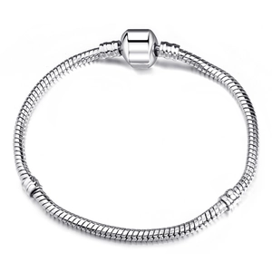 Poliertes versilbertes 3mm Schlangenarmband für Charms mit klassischem Fassverschluss
