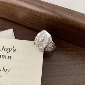S925 Sterling Silver Vintage Mary Relief Signet Ring with Cross Engraving Detail