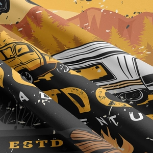 Vue macro de la texture textile avec imprimé vintage de jeep et montagnes de camping
