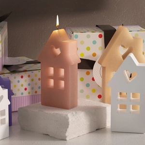 Moule à bougie parfumée en forme de maison avec cœurs pour résine plâtre et bricolage